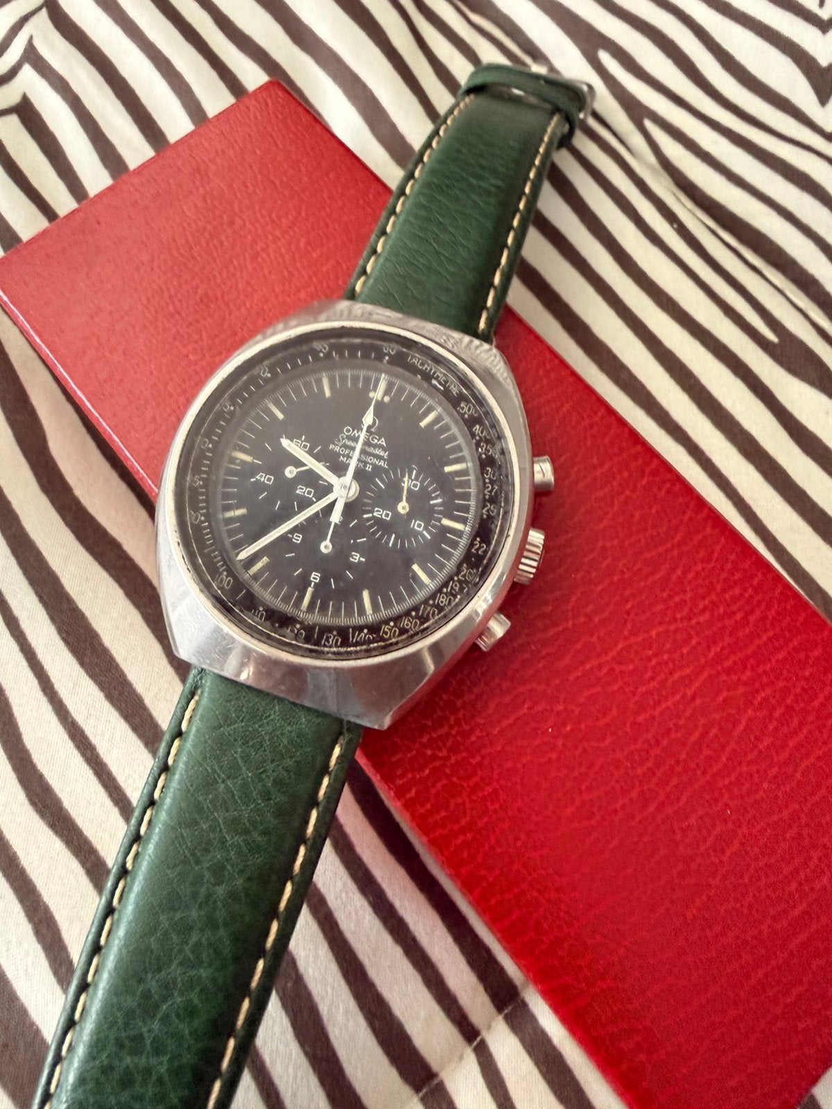 Omega speedmaster mark 2, Handtassen en Accessoires, Horloges | Antiek, Ophalen of Verzenden, Omega
