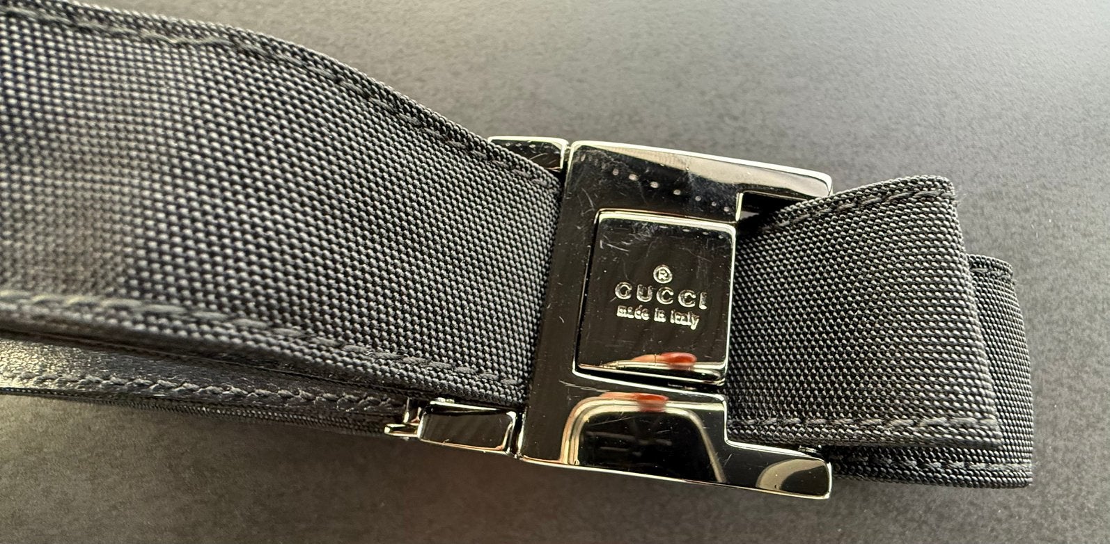 GUCCI RIEM, MAAT AANPASBAAR KLEUR ZWART💛💛💛, 3 tot 5 cm, Verzenden, Zo goed als nieuw, Echt leder