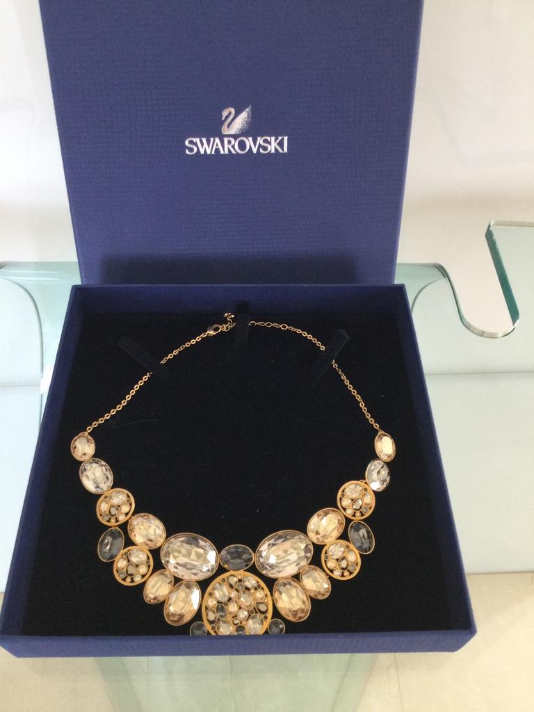 SWAROVSKI, Met kristal, Overige materialen, Nieuw, Ophalen of Verzenden