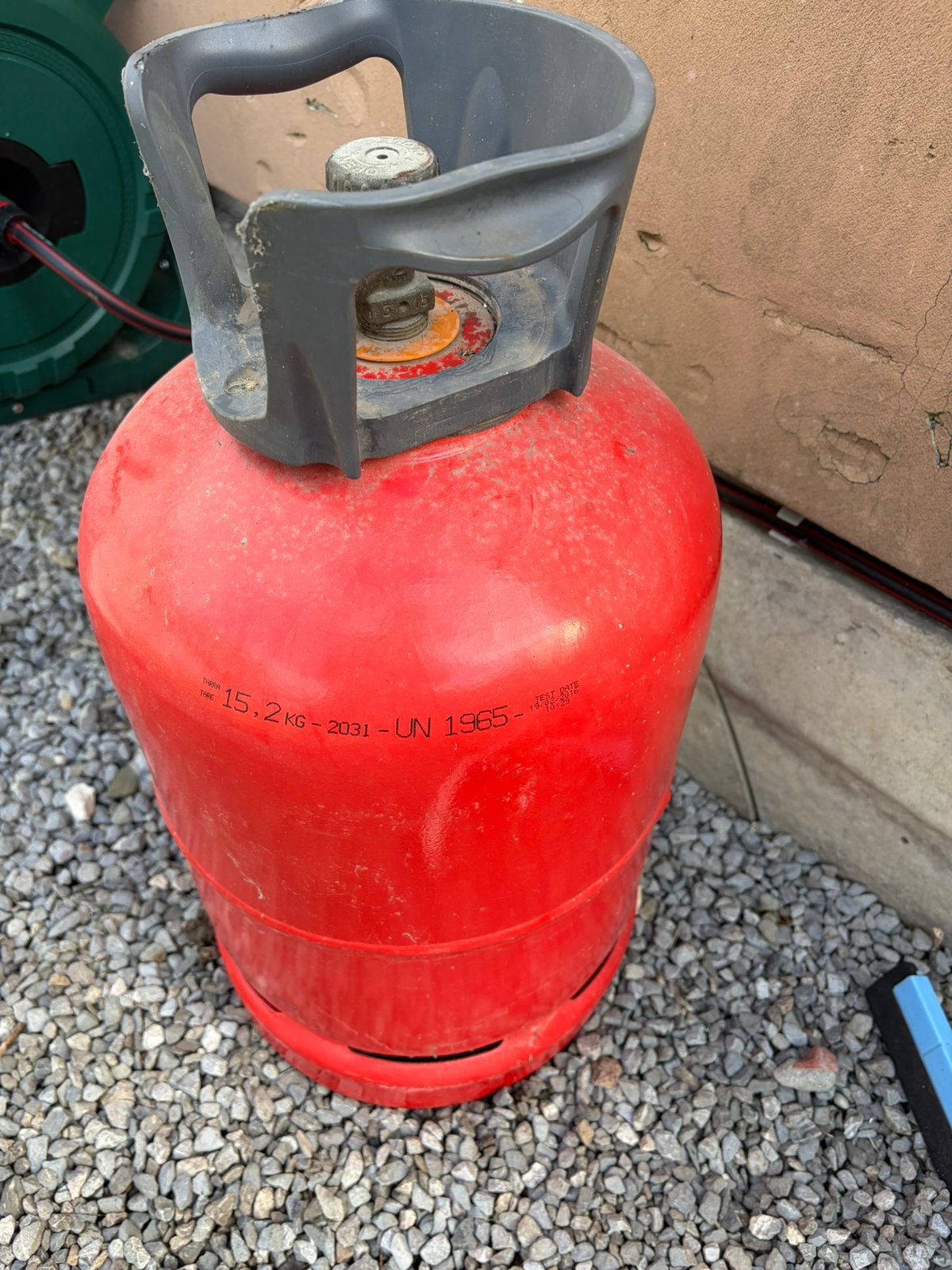 Gasfles, Enlèvement, Comme neuf