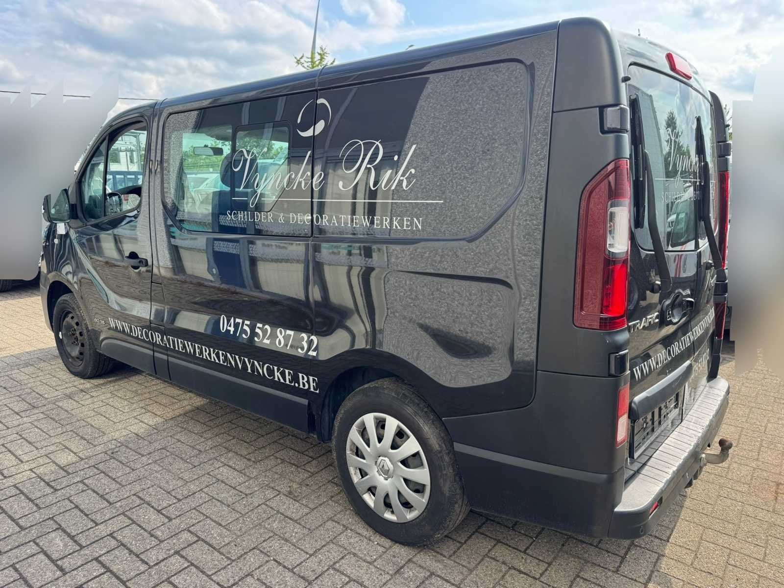 2015 Renault Trafic lichte vracht 5 pers - airco - trekhaak, Auto's, Gebruikt, Renault, Bedrijf, Te koop