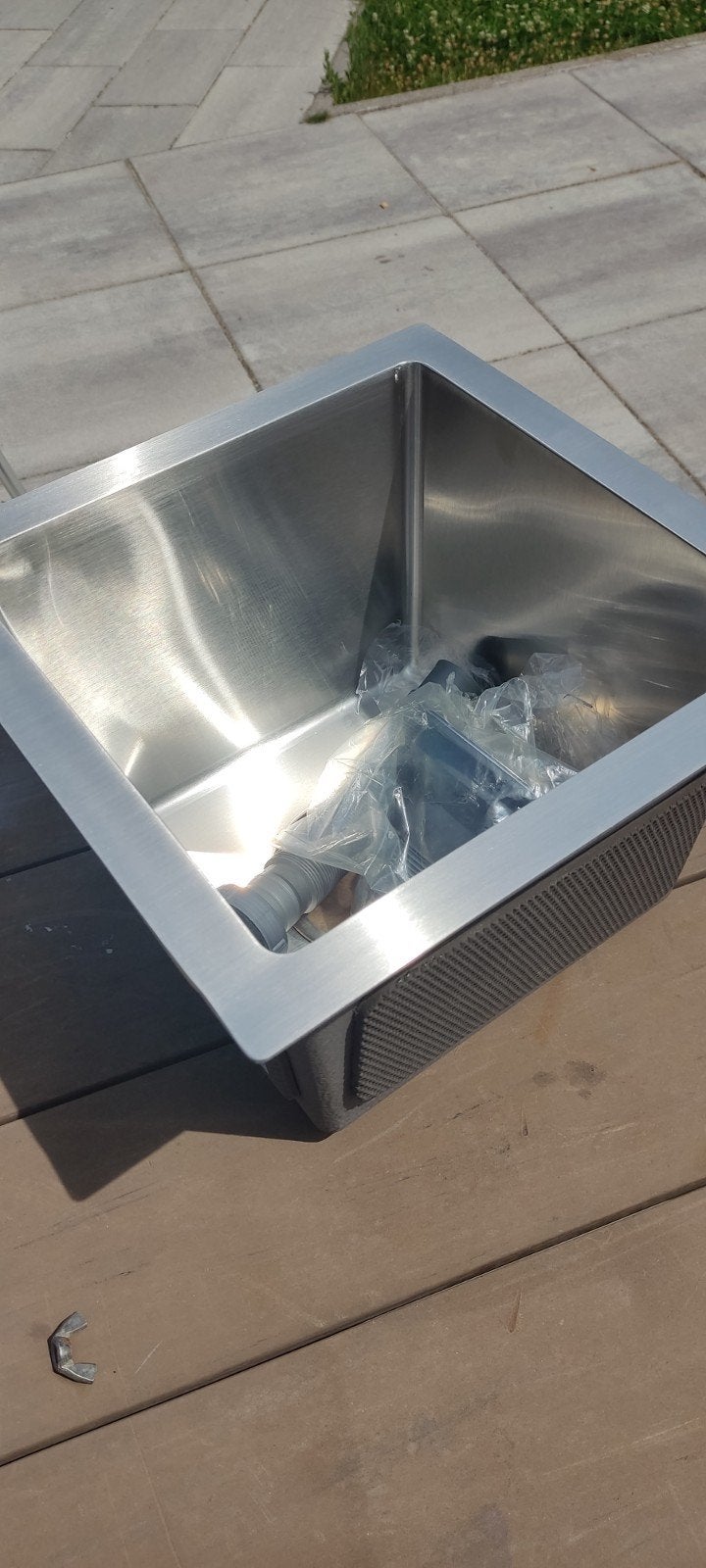 Nieuwe spoelbak, Ophalen
