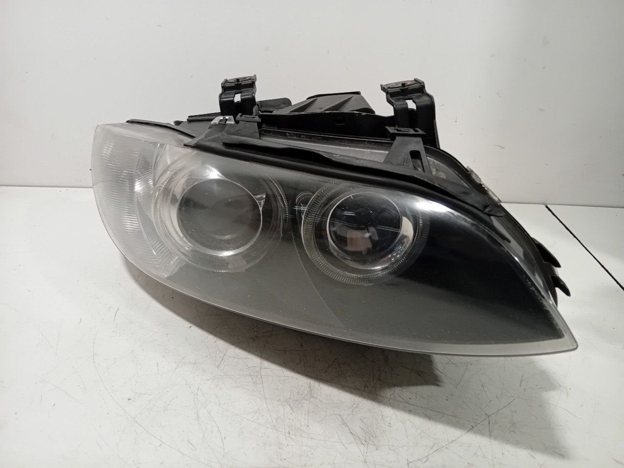 Koplamp rechts BMW 3 serie, Auto-onderdelen, Onderdelen@venauto.nl, Van der Ven Autorecycling B.V., Gebruikt, Ettenseweg 76, 4706 PB Roosendaal, The Netherlands