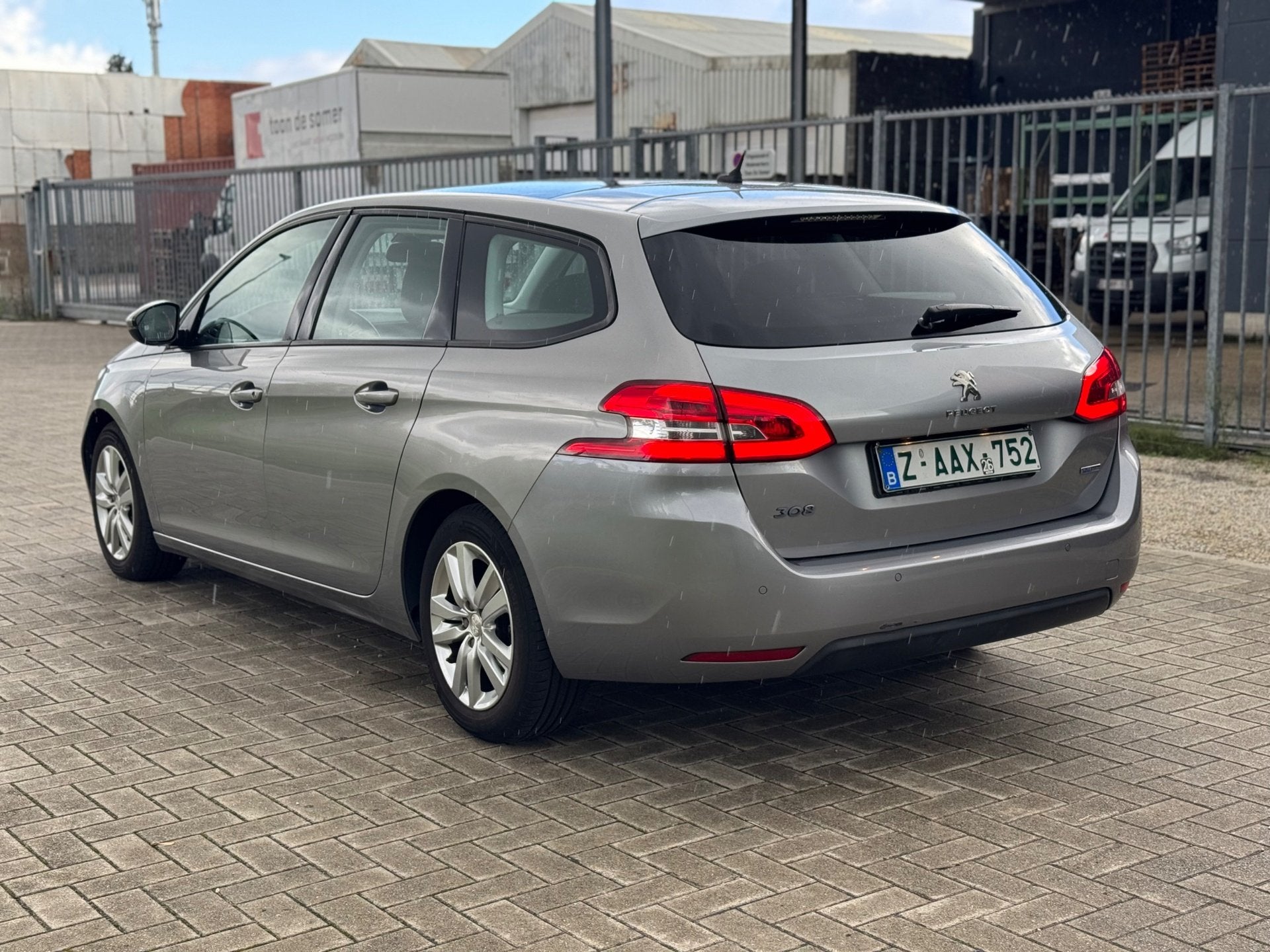 Peugeot 308, Autos, 94 kW, Argent ou Gris, Achat, Euro 6