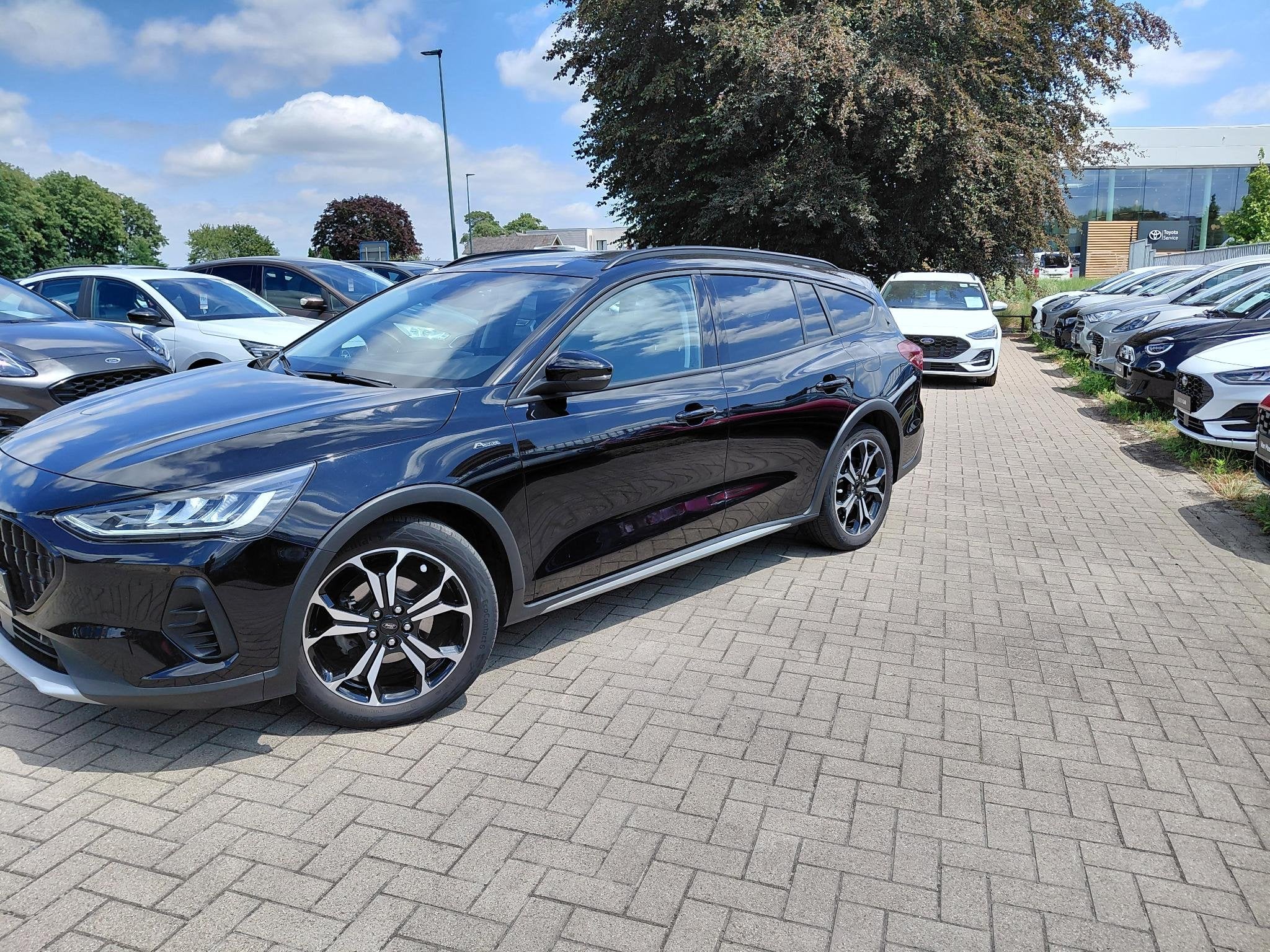 Ford Focus 1.0i EcoBoost MHEV 114kW Active X DCT, Autos, Ford, Focus, Entreprise, Carnet d'entretien, 5 portes