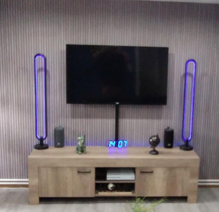 Meuble TV 1m80 long état neuf, Maison & Meubles