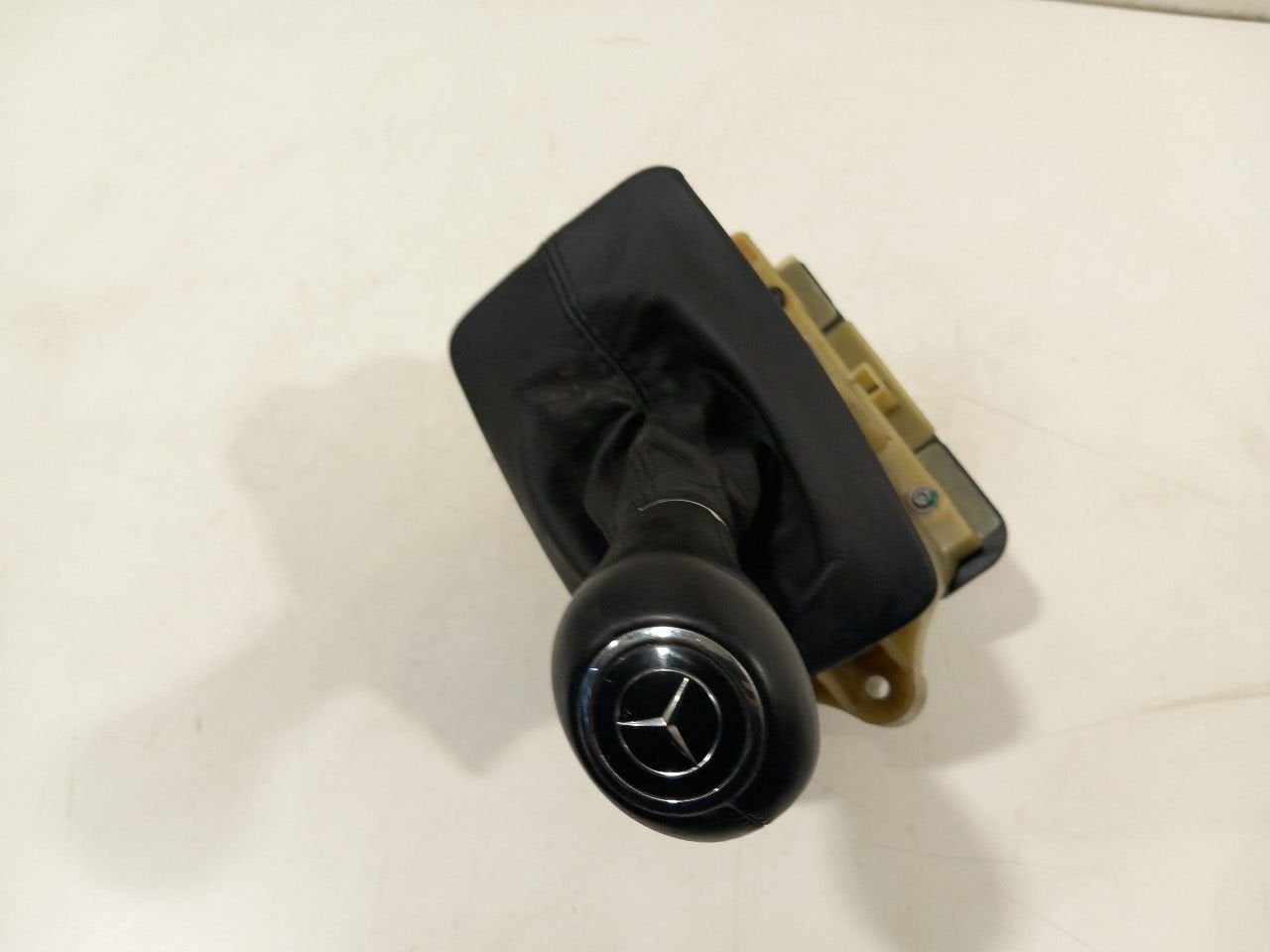 Schakelmechaniek Mercedes-Benz C-Klasse, Onderdelen@venauto.nl, Van der Ven Autorecycling B.V., Ettenseweg 76, 4706 PB Roosendaal, The Netherlands