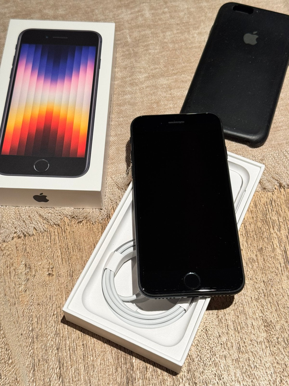 iPhone SE 2022 64GB, Telecommunicatie, Mobiele telefoons | Apple iPhone, Ophalen, 89 %, Zwart, Zo goed als nieuw