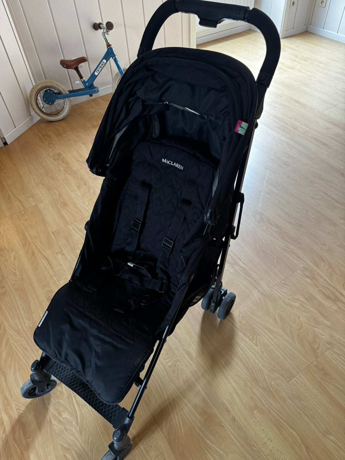 Maclaren Quest Arc plooibuggy – zwart – licht & compact, Ophalen, Zo goed als nieuw, Maclaren, Zonnekap