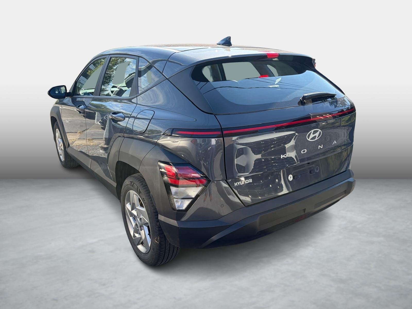 Hyundai Kona 1.6 T-GDI Techno 48V 7-DCT, https://public.car-pass.be/vhr/ee8850d3-1bec-4304-9b90-c2d04604c401, Stof, Gebruikt, 4 cilinders