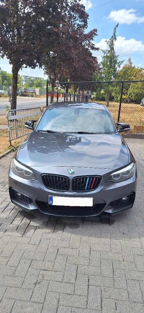 Bmw 218d Facelift en M pakket Te koop, Autos, BMW, Particulier, Série 2, Air conditionné, Alarme, Climatisation automatique, Bluetooth