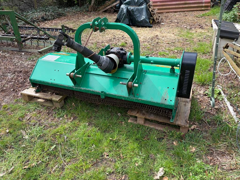 Klepelmaaier Pro 175, Zakelijke goederen, Ophalen