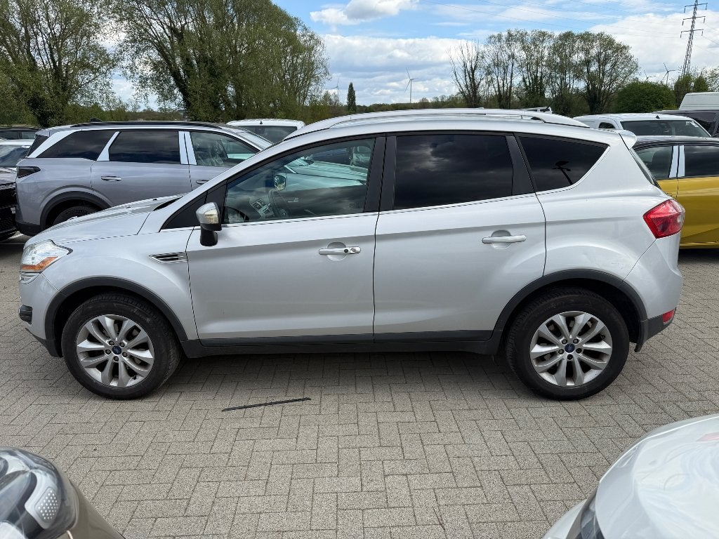 Ford Kuga 2.0tdci Titanium, Euro 5, Parkeersensor, Zwart, 4 cilinders
