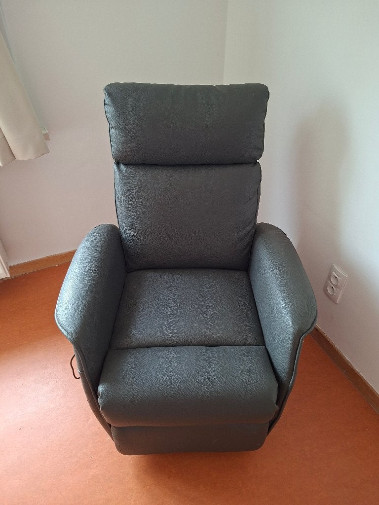 Relaxzetel, Huis en Inrichting, Fauteuils, Ophalen, Gebruikt, Leer, Modern