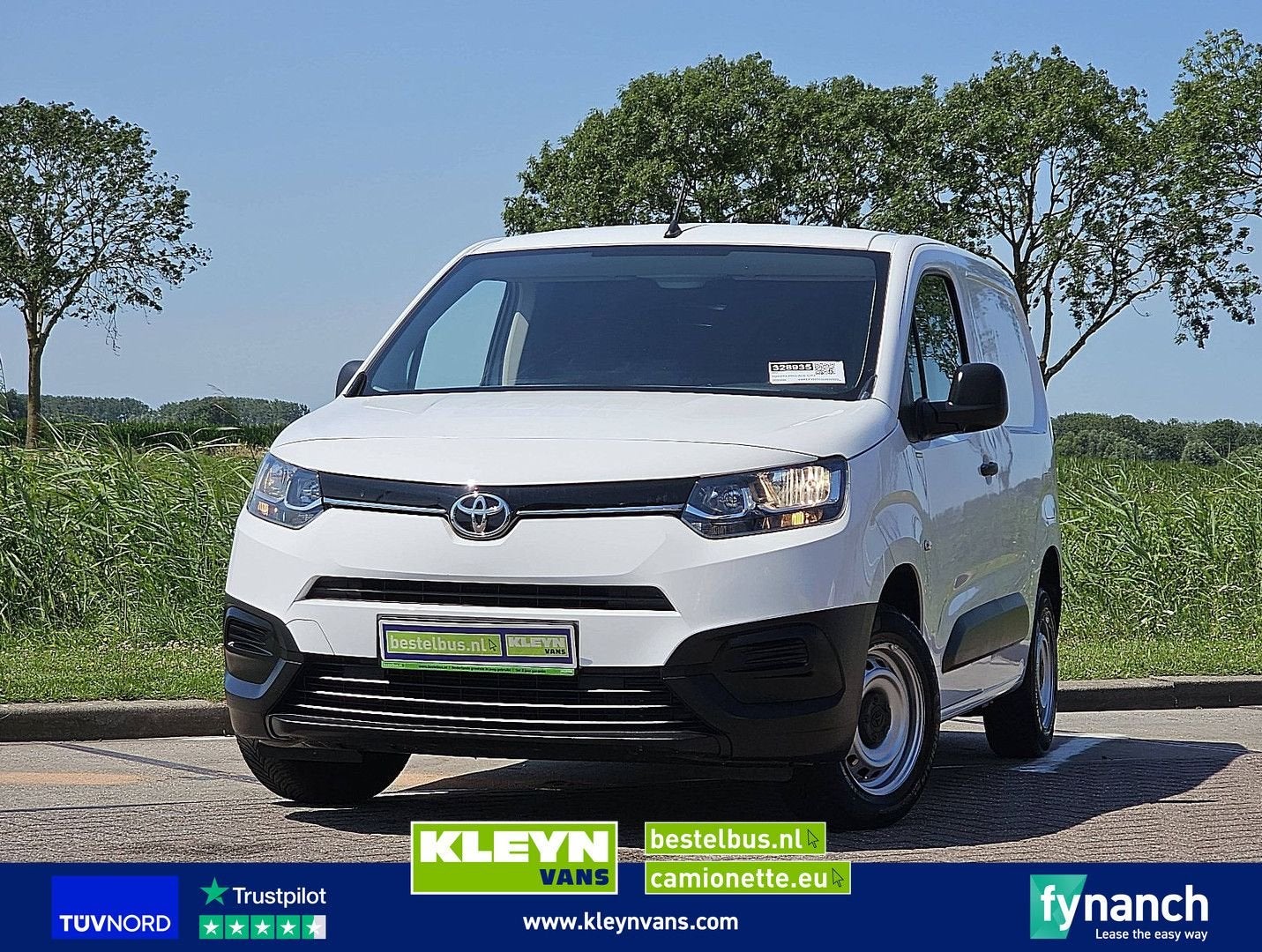Toyota PRO-ACE CITY 1.5 L1 NAP Euro6 AC!, Wit, Bedrijf, Toyota, Te koop