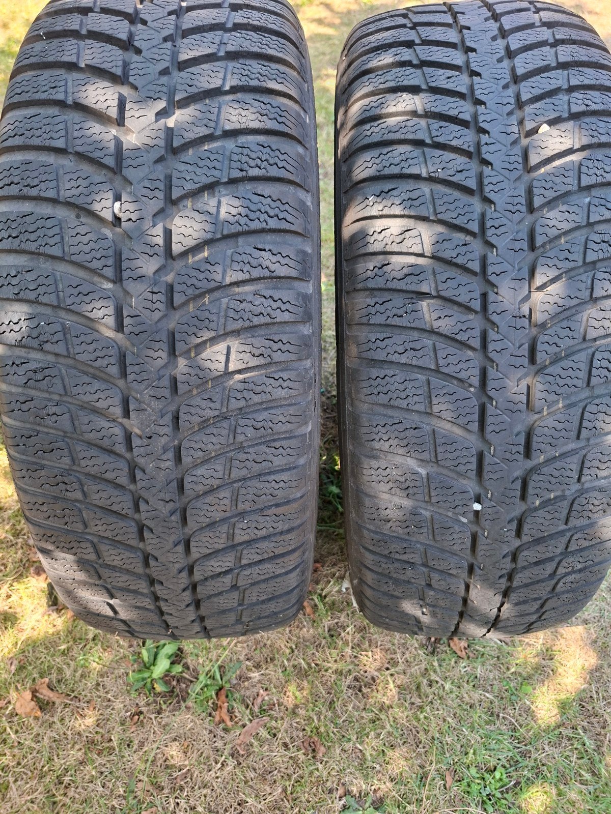 winter banden 225,60,17 zeer goede banden  4 stuk  +- 7mm pr, Auto-onderdelen, Banden en Velgen, Ophalen, Band(en)