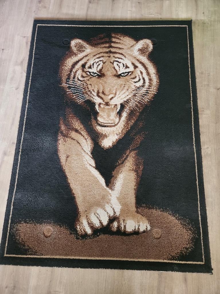 Vloerkleed tijger, Ophalen