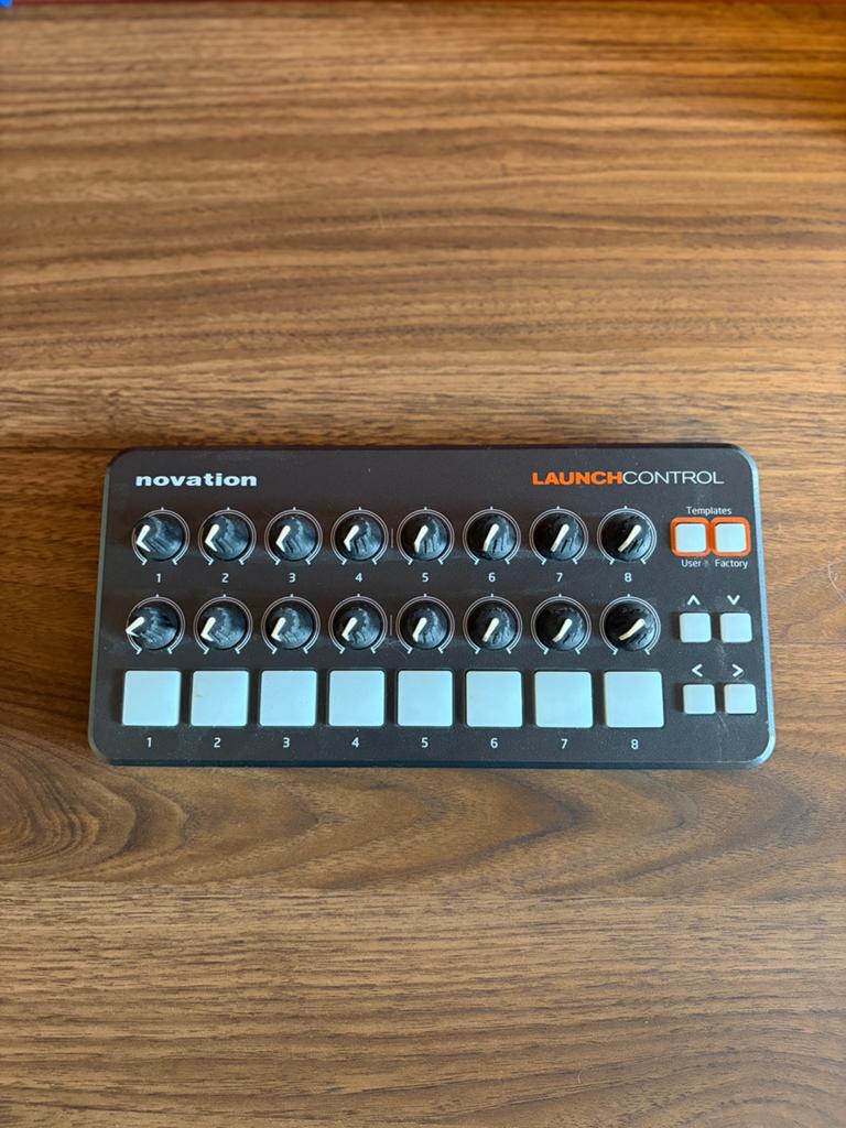 Novation launch key, Muziek en Instrumenten, Synthesizers, Ophalen of Verzenden, Zo goed als nieuw, Novation