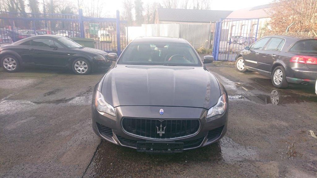 Maserati quattroporte 3000cc v6 q4  gps bt auto 167000 KM, Autos, Cuir, Euro 5, Achat, Entreprise