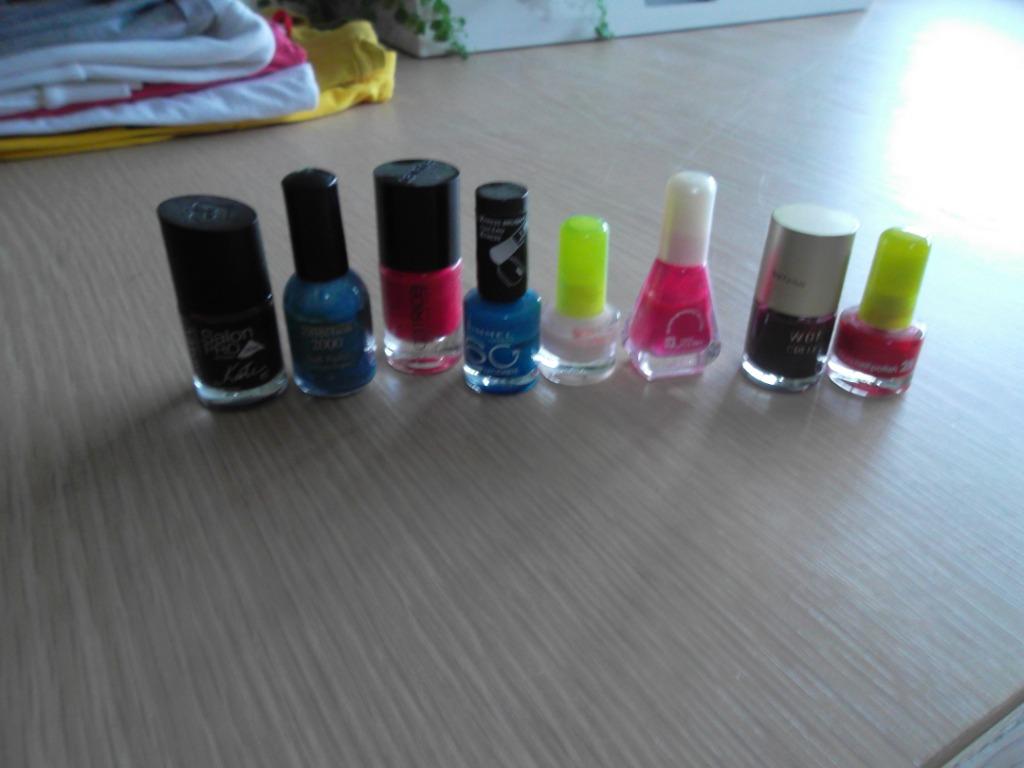 Vernis à ongle, Enlèvement ou Envoi, Utilisé