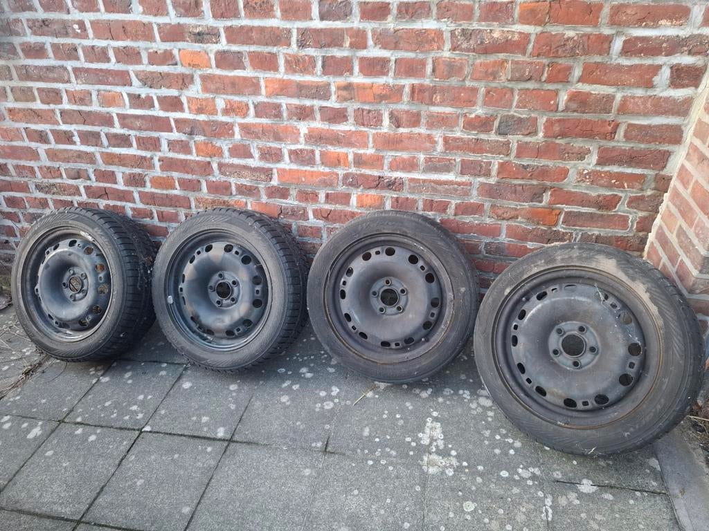 Set stalen velgen met winterbanden 15 inch 5x100, Auto-onderdelen, Banden en Velgen, Ophalen