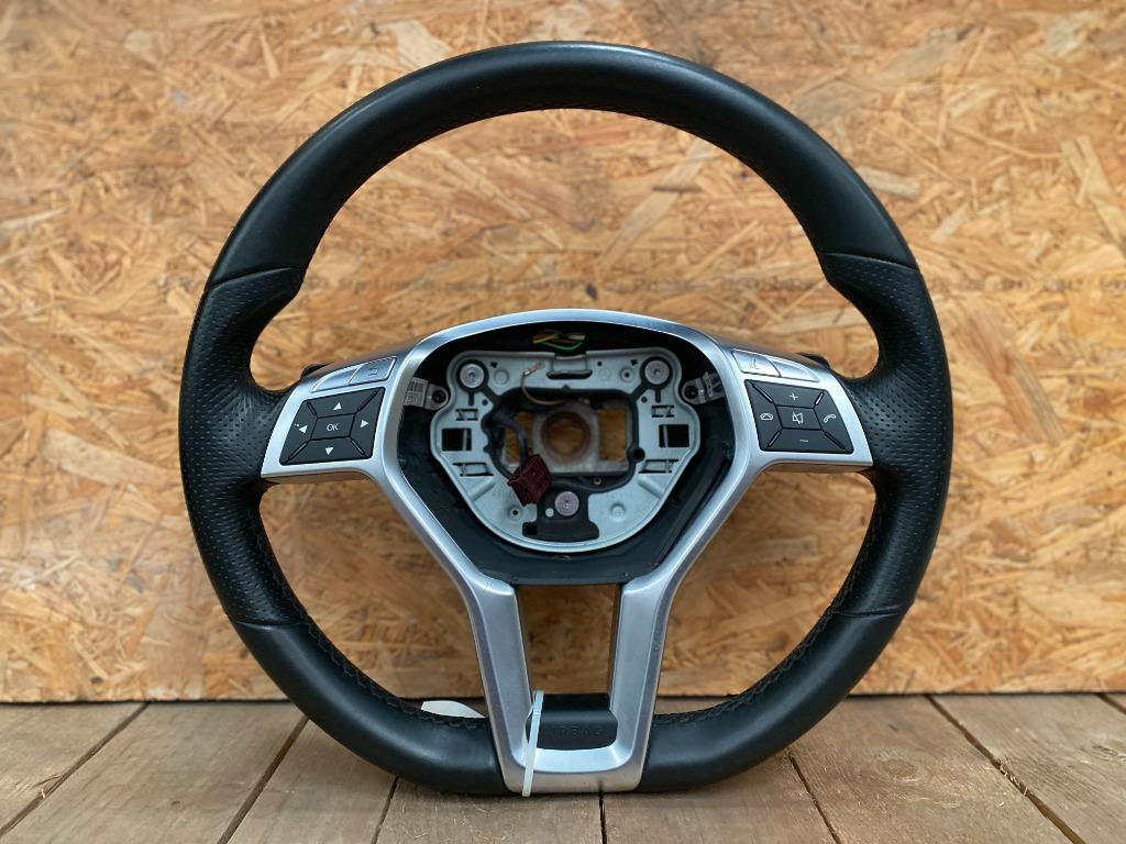 Volant Mercedes-Benz C (W204) (a1724602703), Autos : Pièces & Accessoires, Enlèvement ou Envoi, Utilisé, Mercedes-Benz