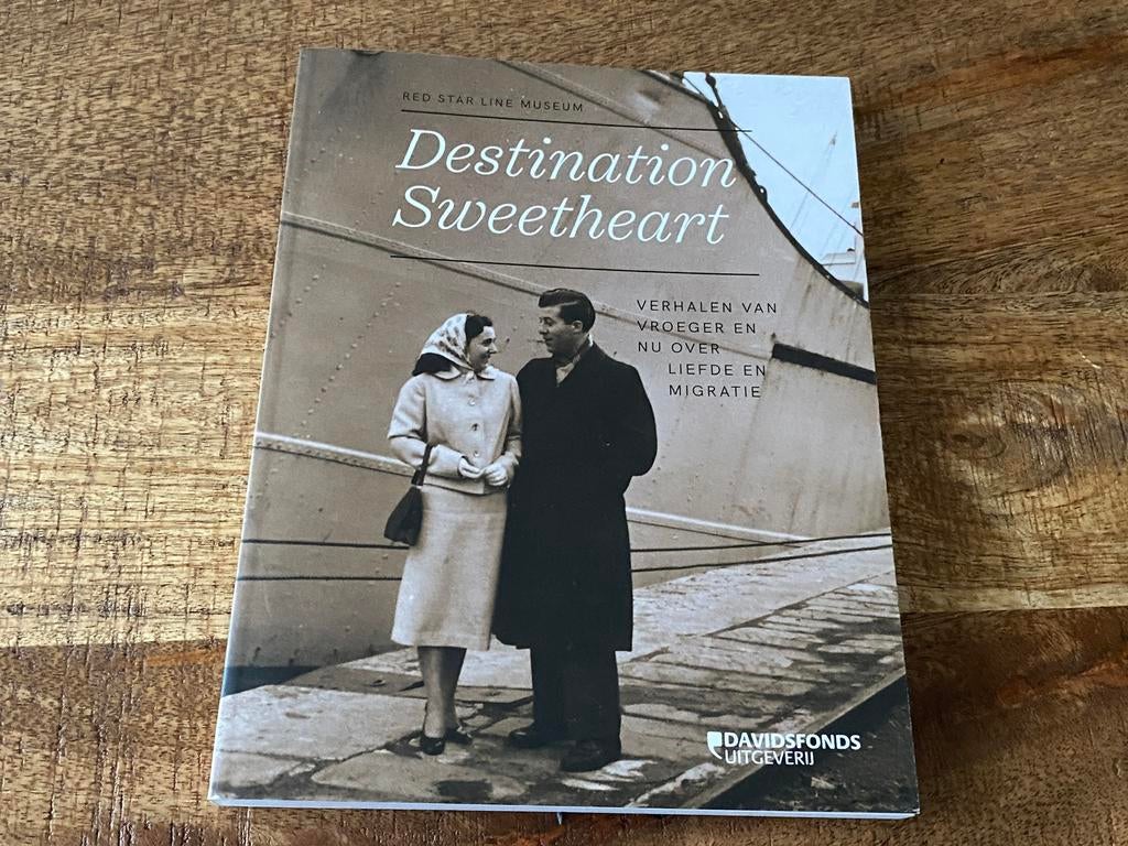 📘 Destination Sweetheart - Red Star Line, Ophalen of Verzenden, Zo goed als nieuw
