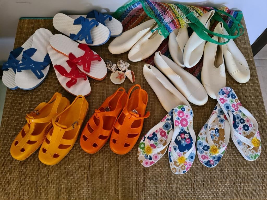 Vintage waterschoenen, slippers uit de seventies, Ophalen of Verzenden, Overige typen