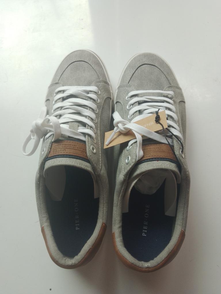 sneakers pier one maat 45 nieuw grijze stof + extra veters, Vêtements | Hommes, Chaussures, Neuf, Enlèvement ou Envoi, Pier One