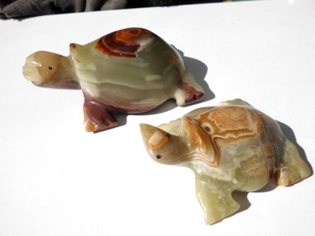 2 schildpadjes in marmer, Verzamelen, Verzenden, Zo goed als nieuw, Dier