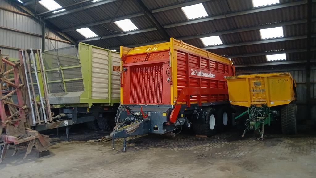 Schuitemaker rapide 6600 met walsen opraapwagen silagewagen, Enlèvement