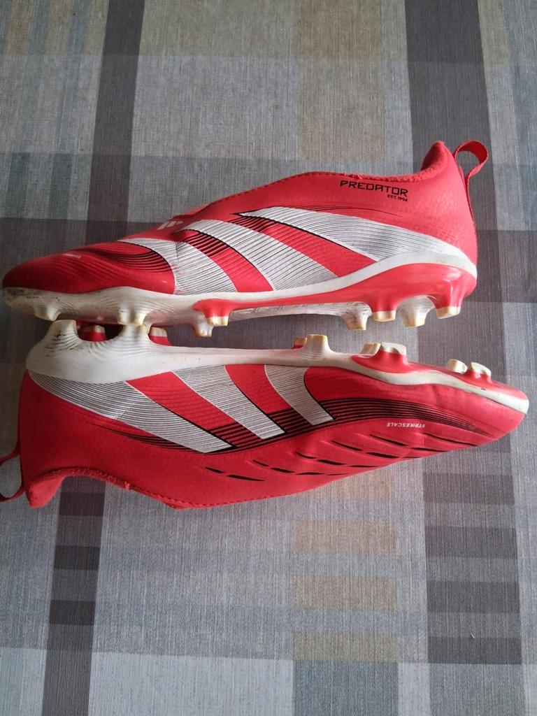 Adidas Predator Maat 34, Sport en Fitness, Voetbal, Ophalen of Verzenden, Zo goed als nieuw, Schoenen