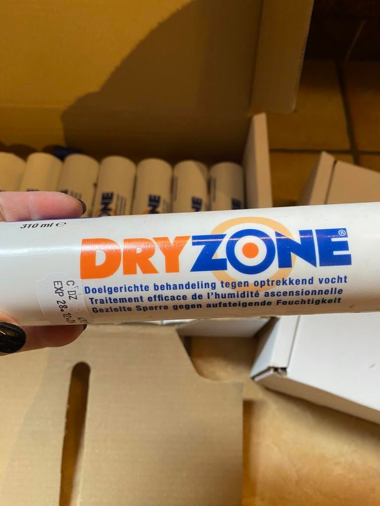Dryzone injectiegel tegen opstijgend vocht, Doe-het-zelf en Bouw, Ophalen, Zo goed als nieuw