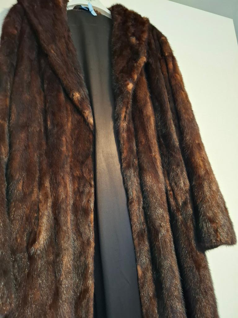 Manteau fourrure en vison - Taille L (44/46), Enlèvement, Comme neuf, Brun