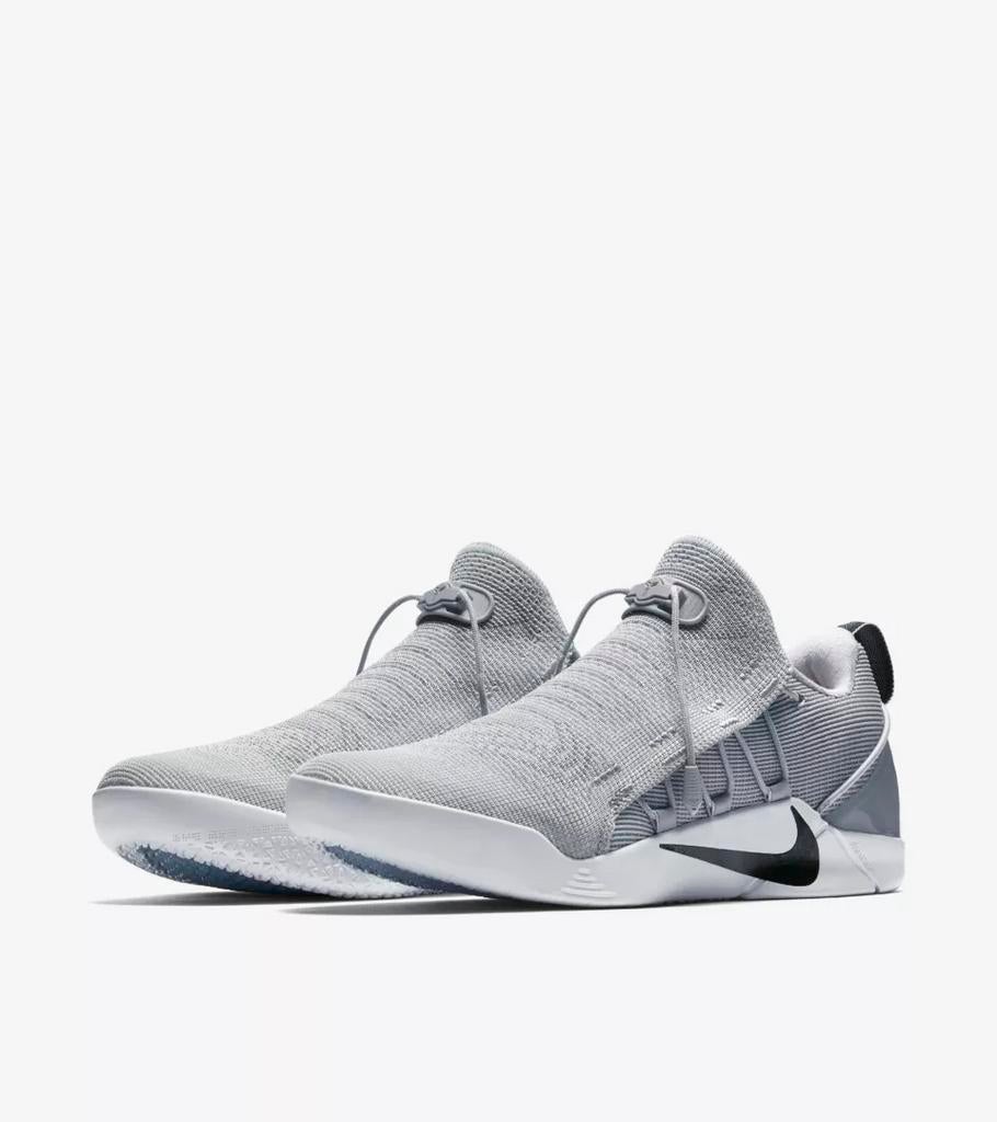 Nike Kobe A.D. NXT grey maat 45, Kleding | Heren, Schoenen, Ophalen of Verzenden, Zo goed als nieuw, Nike