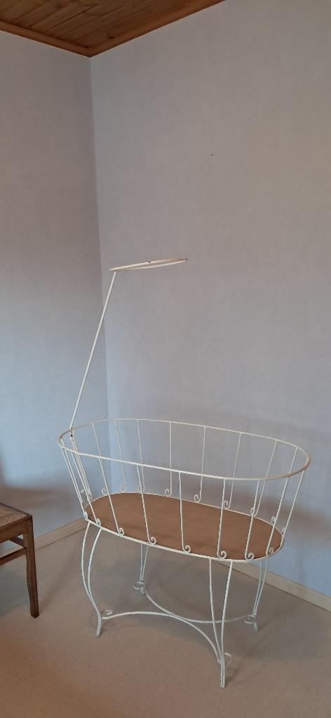 Vintage stalen wieg, Ophalen