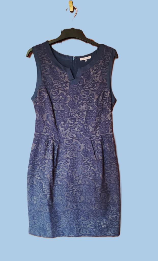 Blauw kanten kleed Anna Field, Kleding | Dames, Jurken, Maat 38/40 (M), Anna Field, Blauw, Ophalen of Verzenden