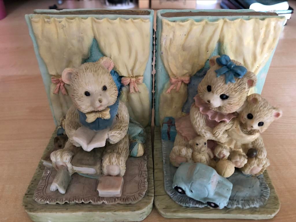 Twee boekensteuntjes, Ophalen, Gebruikt, Beeldje, Overige merken