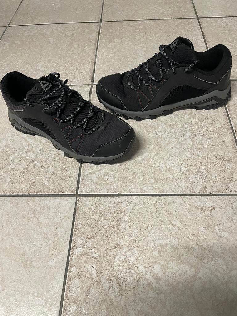 Reebok schoen maat 44, Sport en Fitness, Loopsport en Atletiek, Ophalen of Verzenden, Zo goed als nieuw, Reebok
