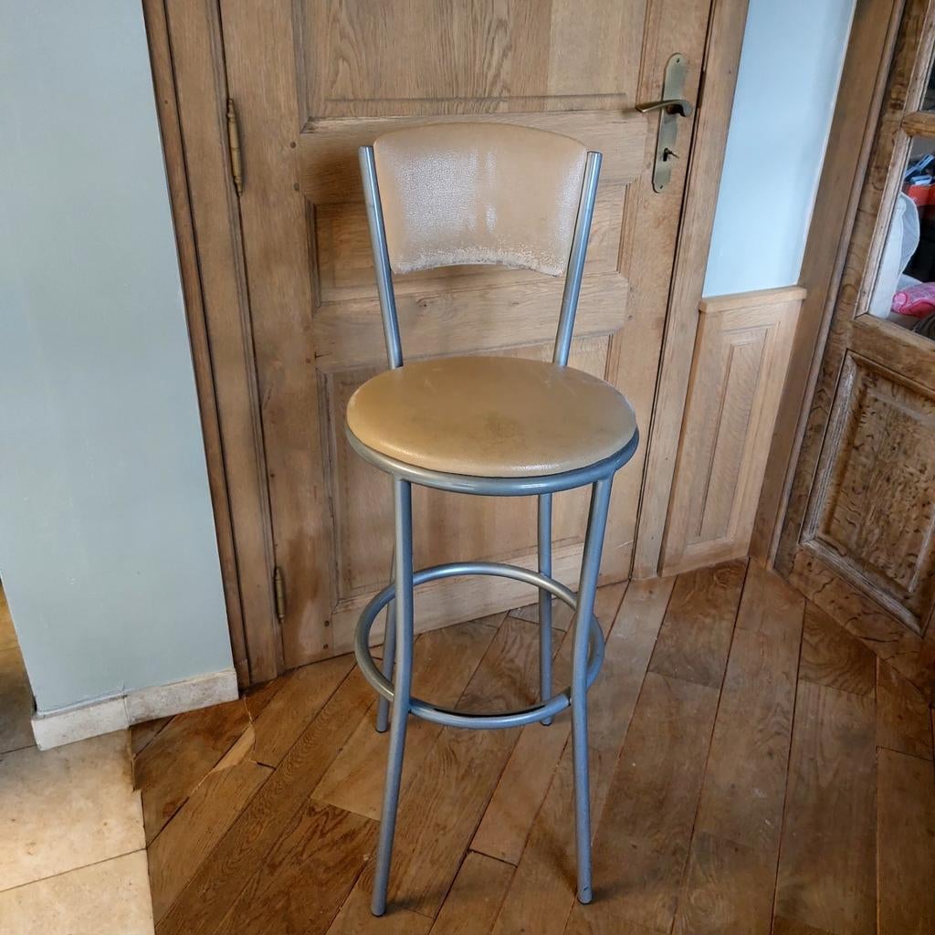 Tabouret de bar,  de cuisine, 90 cm ou plus, Avec repose-pieds, 4 tabourets, Enlèvement