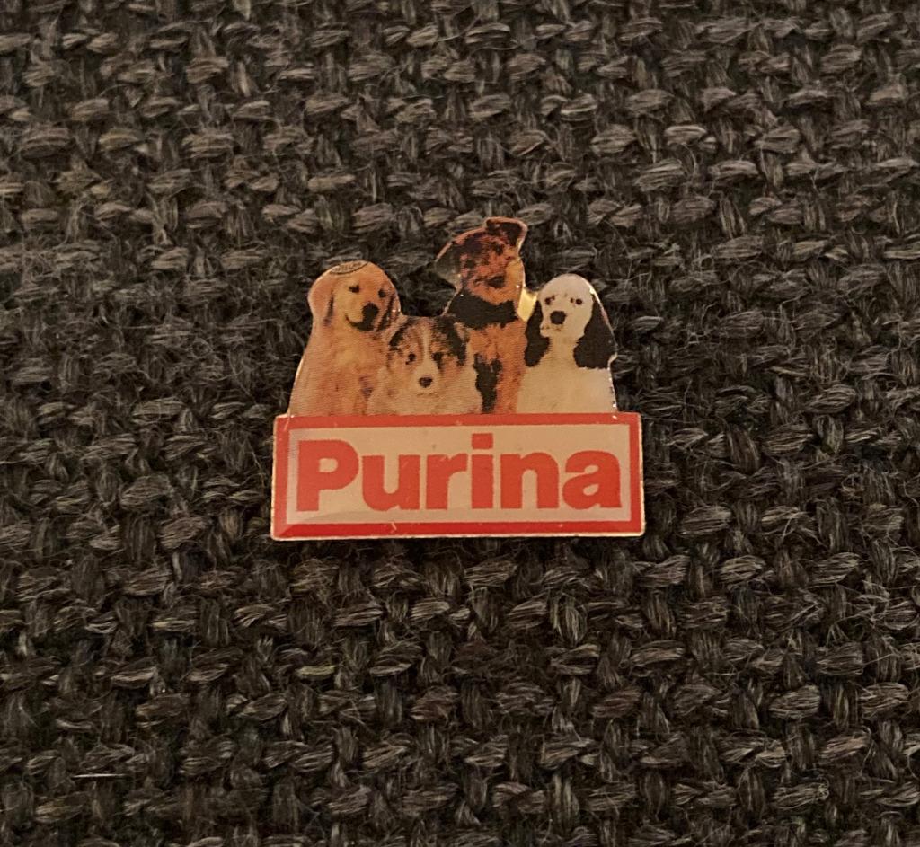 PIN - PURINA - HOND - CHIEN - DOG, Verzenden, Gebruikt, Dier of Natuur, Speldje of Pin