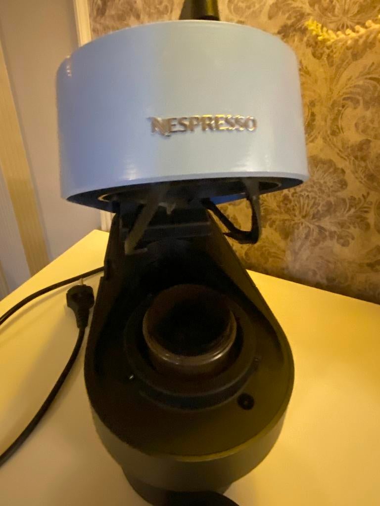 Nespresso Magimix, Neuf, Machine à espresso, Réservoir d'eau amovible, Enlèvement