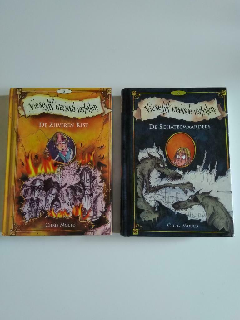 Vreselijk vreemde verhalen - 2 boeken, Ophalen of Verzenden, Zo goed als nieuw