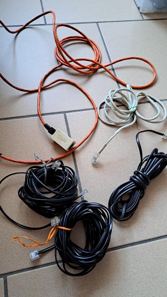 câbleS et prises éthernet ISDN, Ophalen of Verzenden