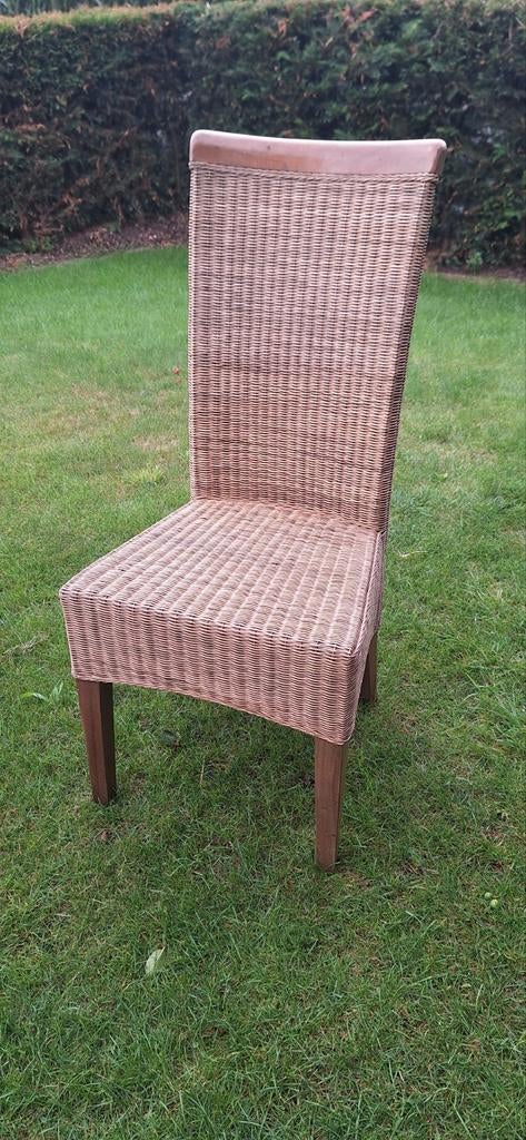 Rieten Stoelen, Ophalen
