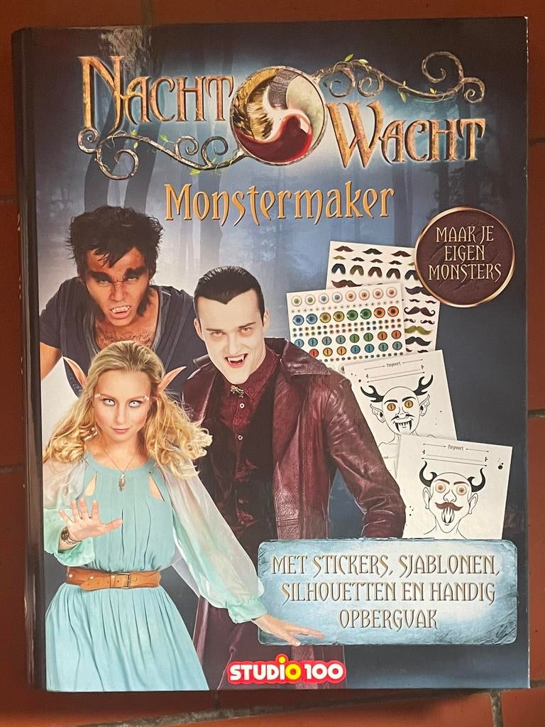 Studio de création de monstres de montre de nuit 100, Enlèvement ou Envoi, Utilisé