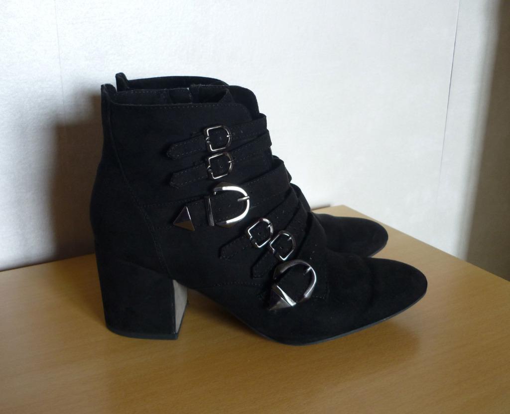 Zwarte suede bottines enkellaarsjes van Tamaris Maat 41, Ophalen of Verzenden