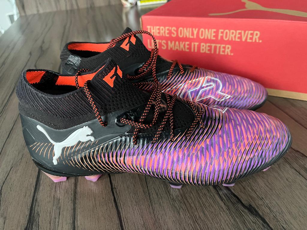 Voetbalschoenen PUMA maat 43 in NIEUWSTAAT!, Sport en Fitness, Voetbal, Ophalen, Nieuw, Schoenen