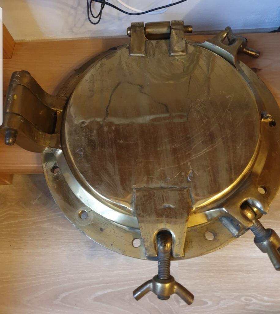 Patrijspoort, Antiek en Kunst, Ophalen