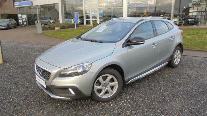 Volvo V40 CC D2 Manueel Momentum      03/02/2014, Auto's, Euro 5, Navigatiesysteem, 115 pk, 5 deurs